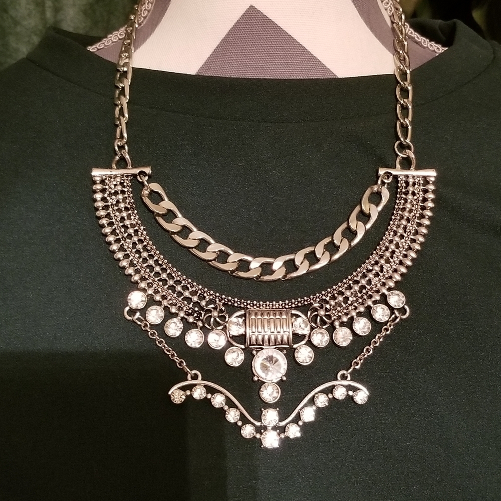 Silver Necklace with sets